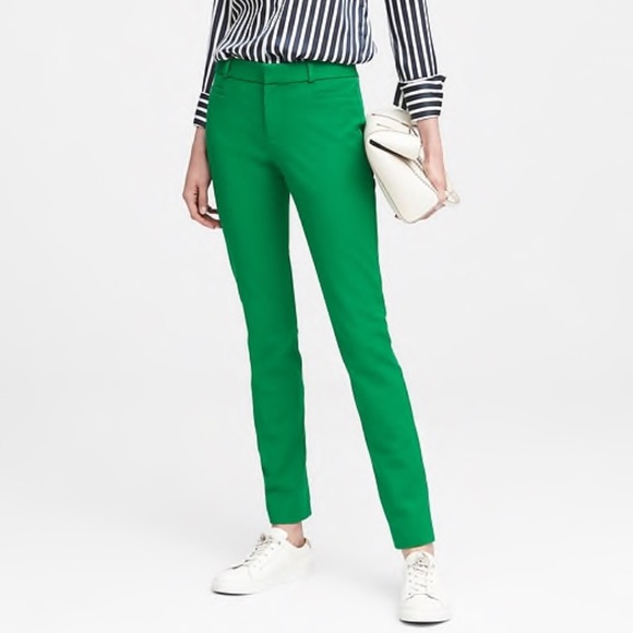 Banana Republic Pants - Banana Republic Sloan Fit Pants